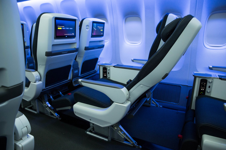 Current British Airways World Traveller Plus seats